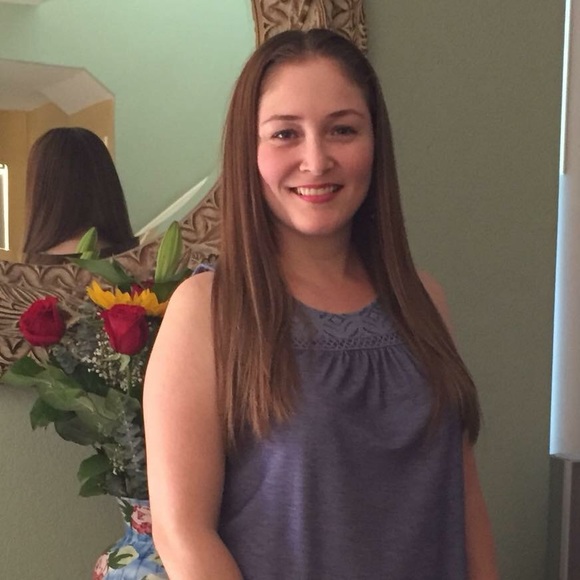 Meet your Posher, Alma - Picture 1 of 1